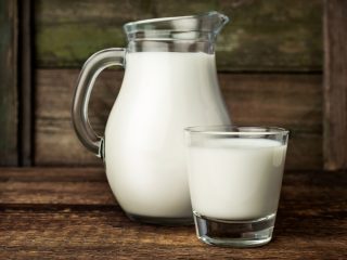 Mating av tomater med melk