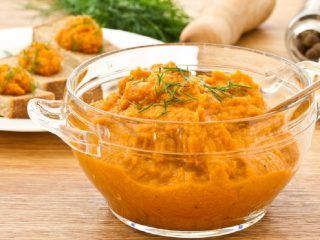 Žieminių moliūgų receptai su pomidorų pasta ir majonezu