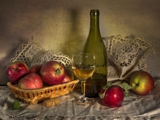 Mājas ābolu vīns