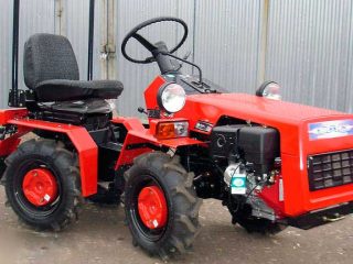 Mini traktor Hviterussland 132n, 152n