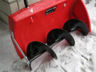 Hvordan man vælger en mekanisk sneskovl