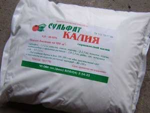 Baja Kalium sulfat: aplikasi di kebun