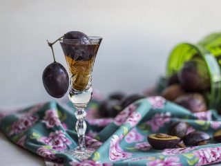Slivyanka hjemme: 6 oppskrifter