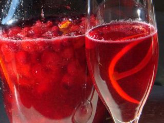 Lingonberry likør