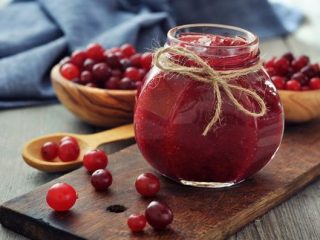 Vilkābele ievārījums ar sēklām: 17 receptes ziemai