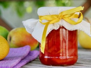 Kriaušių uogienė su citrina: receptas žiemai