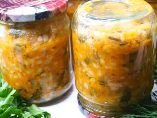 Overgroede (overmodne) agurker til pickle til vinteren: 6 opskrifter