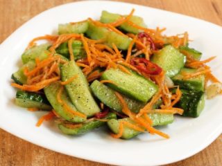 Korean paistetut kurkut: 6 reseptiä