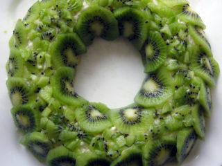 Salātu malahīta aproce ar kivi: 10 soli pa solim receptes ar fotogrāfijām